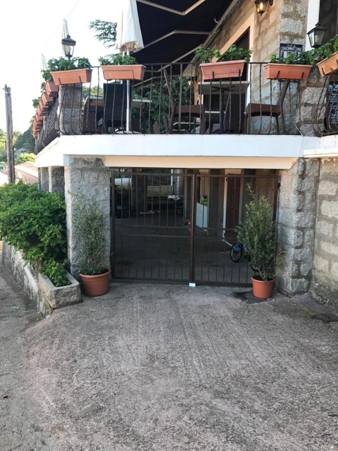 Hotel La Terrasse ซองซา ภายนอก รูปภาพ